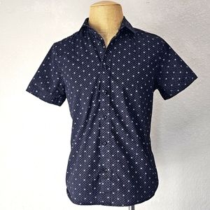 G by Guess M Men's Black/White patterned Short Sleeve Button Down Shirt.